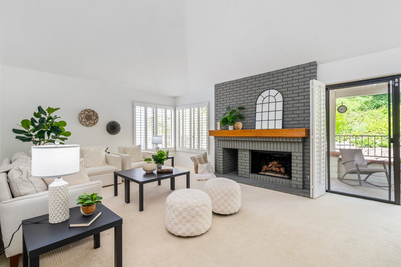 28385 Borgona, Mission Viejo 92692	