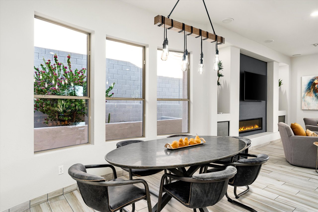 11115 E WINCHCOMB Drive, Scottsdale