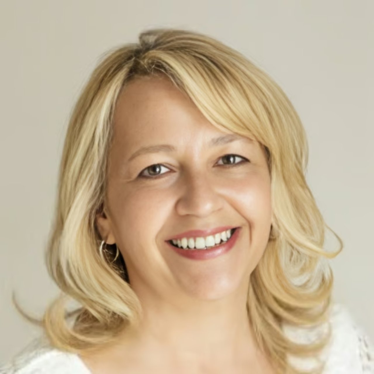 Laura Macrae
