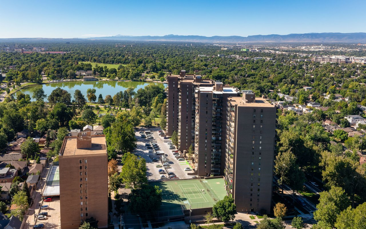 460 S Marion Parkway, 2000