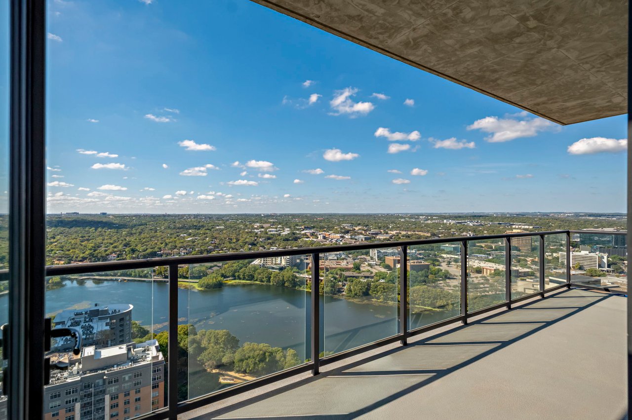 70 Rainey Street #2701 | DOWNTOWN
