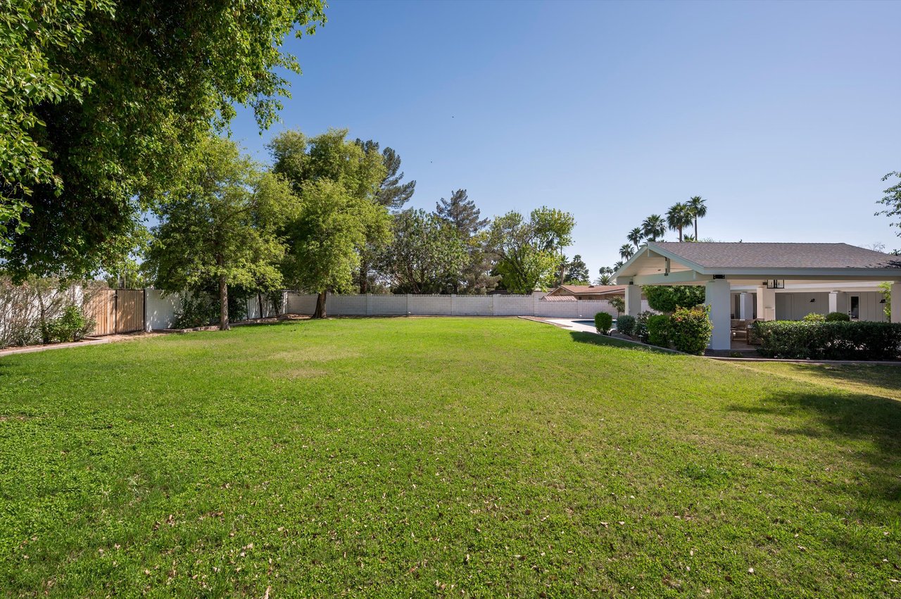 3131 N 53RD Place