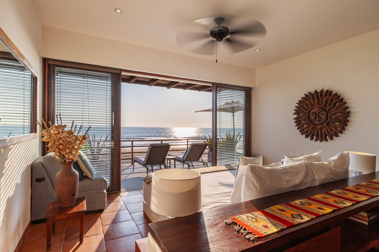 Marea Beachfront Villas E23