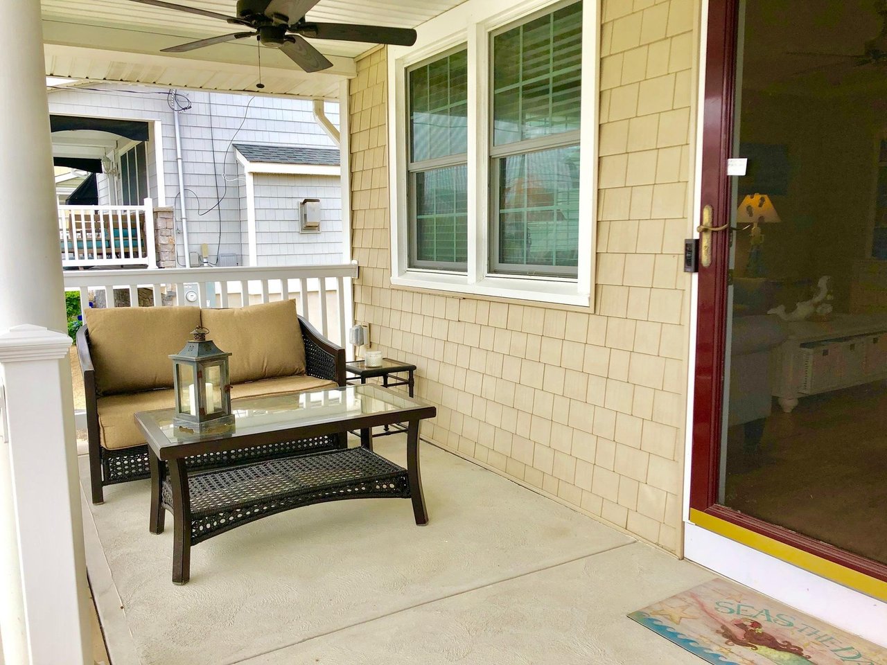 #213 Summer Rental - Newly Renovated 2 Blocks to the Beach