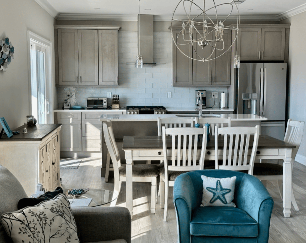 101 W 9th St. Unit 106