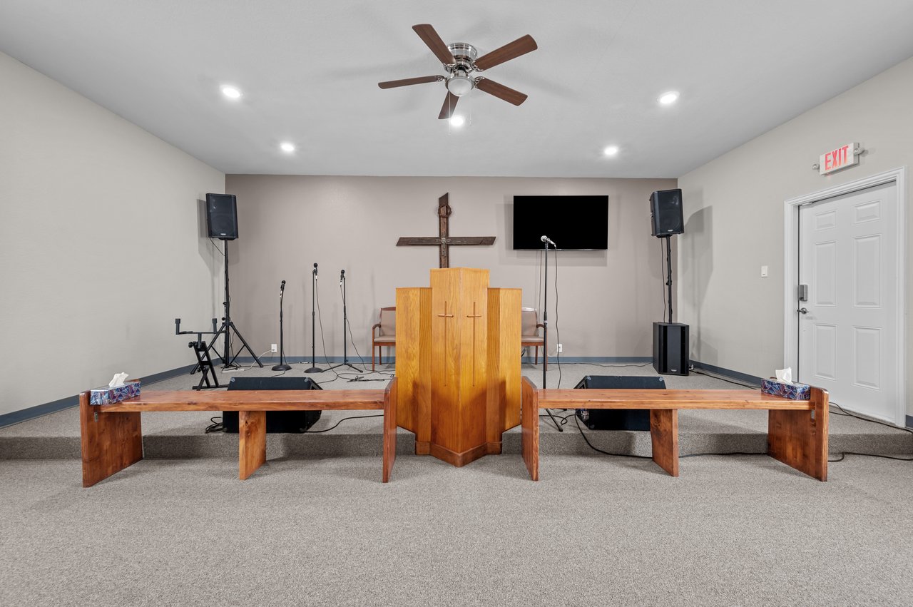 1208 W. Clayton