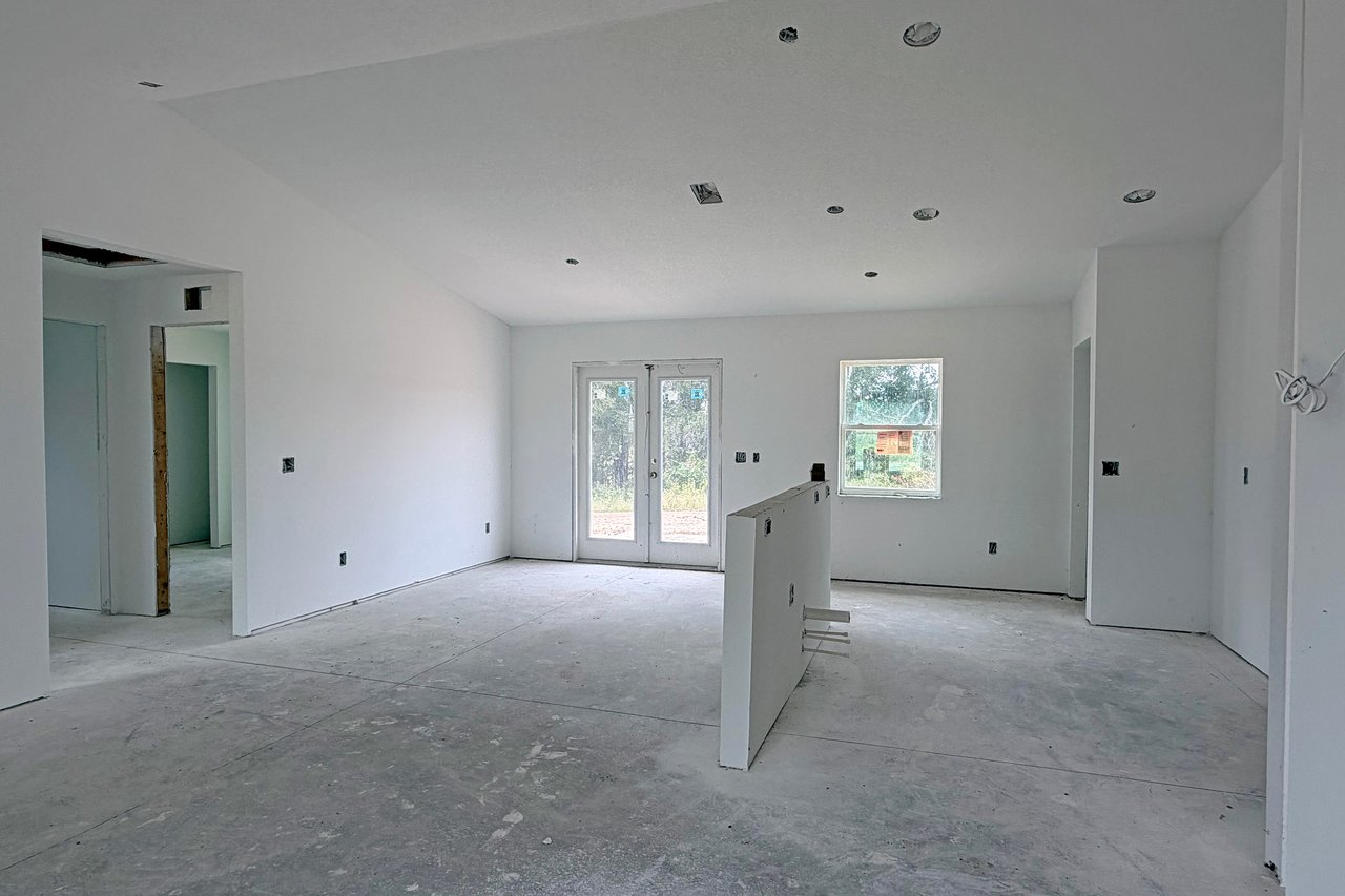 102 N Dupont Terrace 