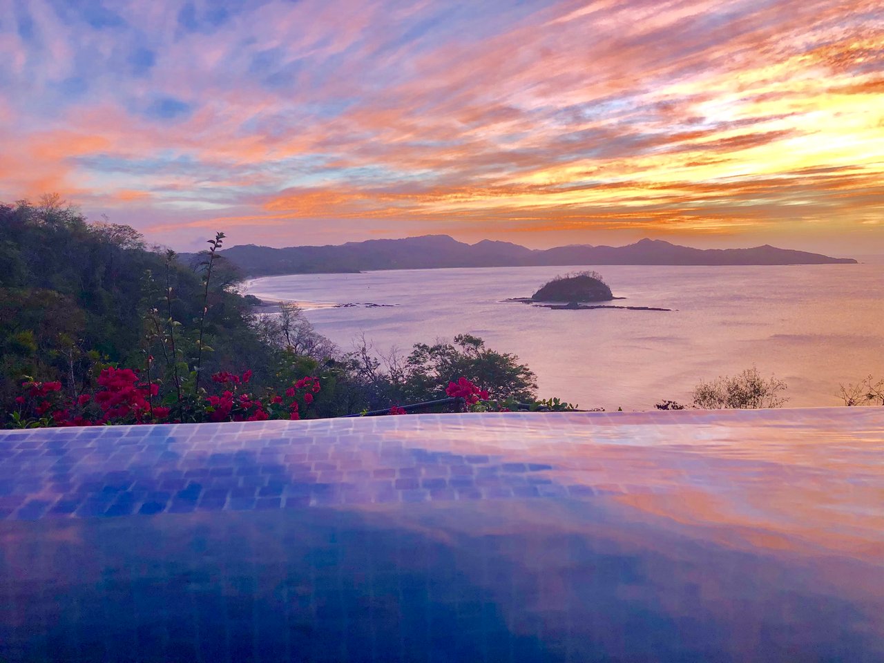 Flamingo Towers 30 | These views will absolutely take your breath away!