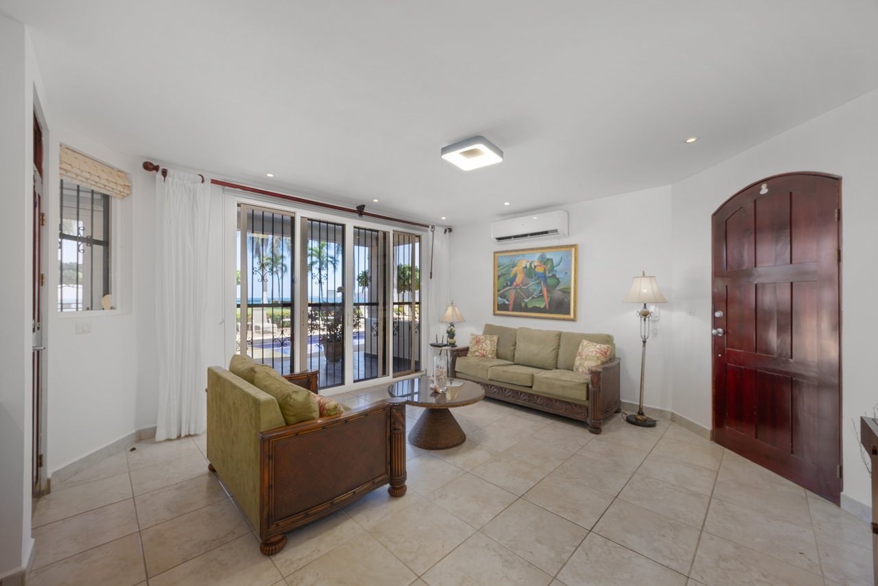 Beachfront El Destino #1A