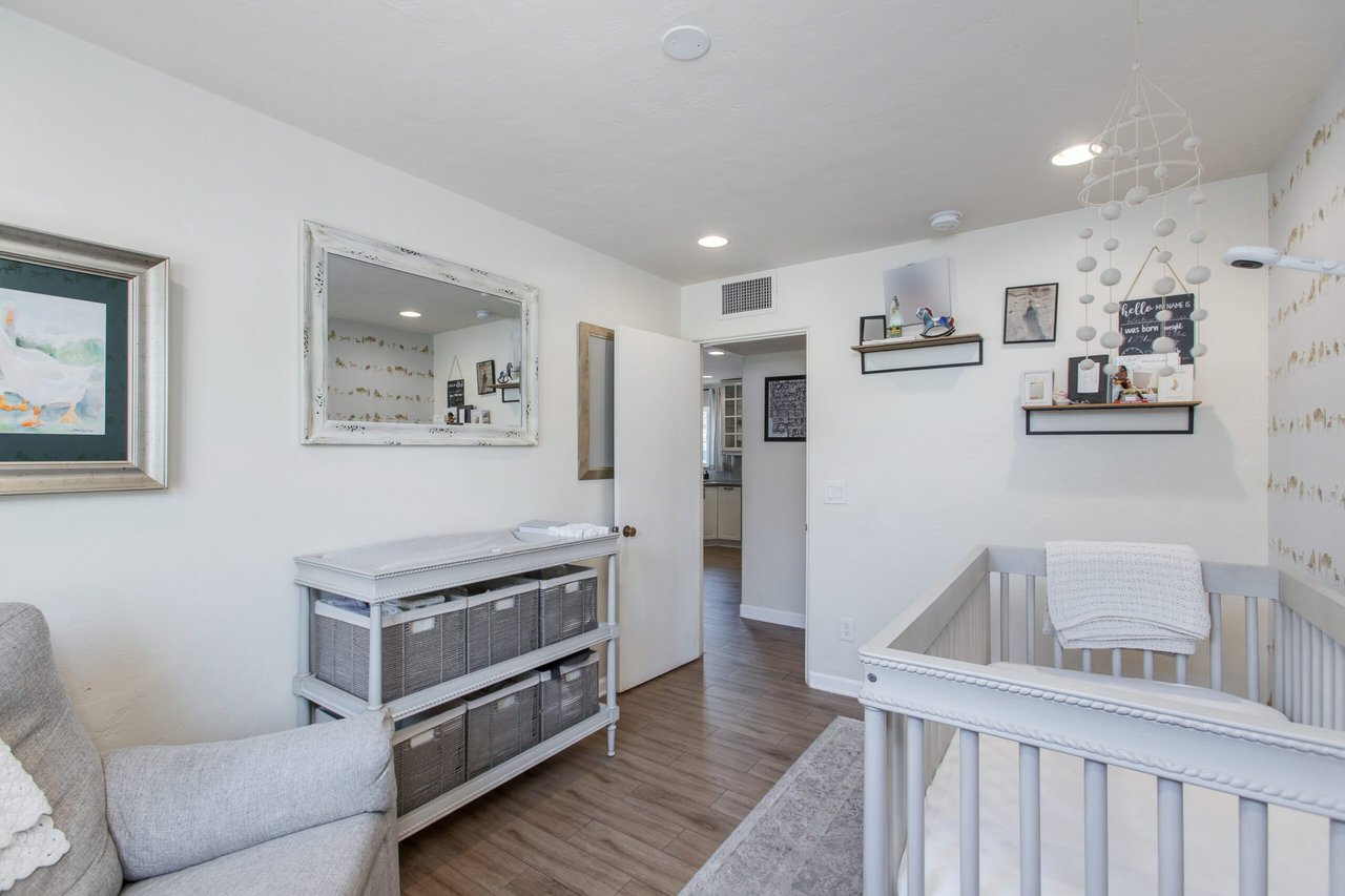 2438 E Indianola Ave.