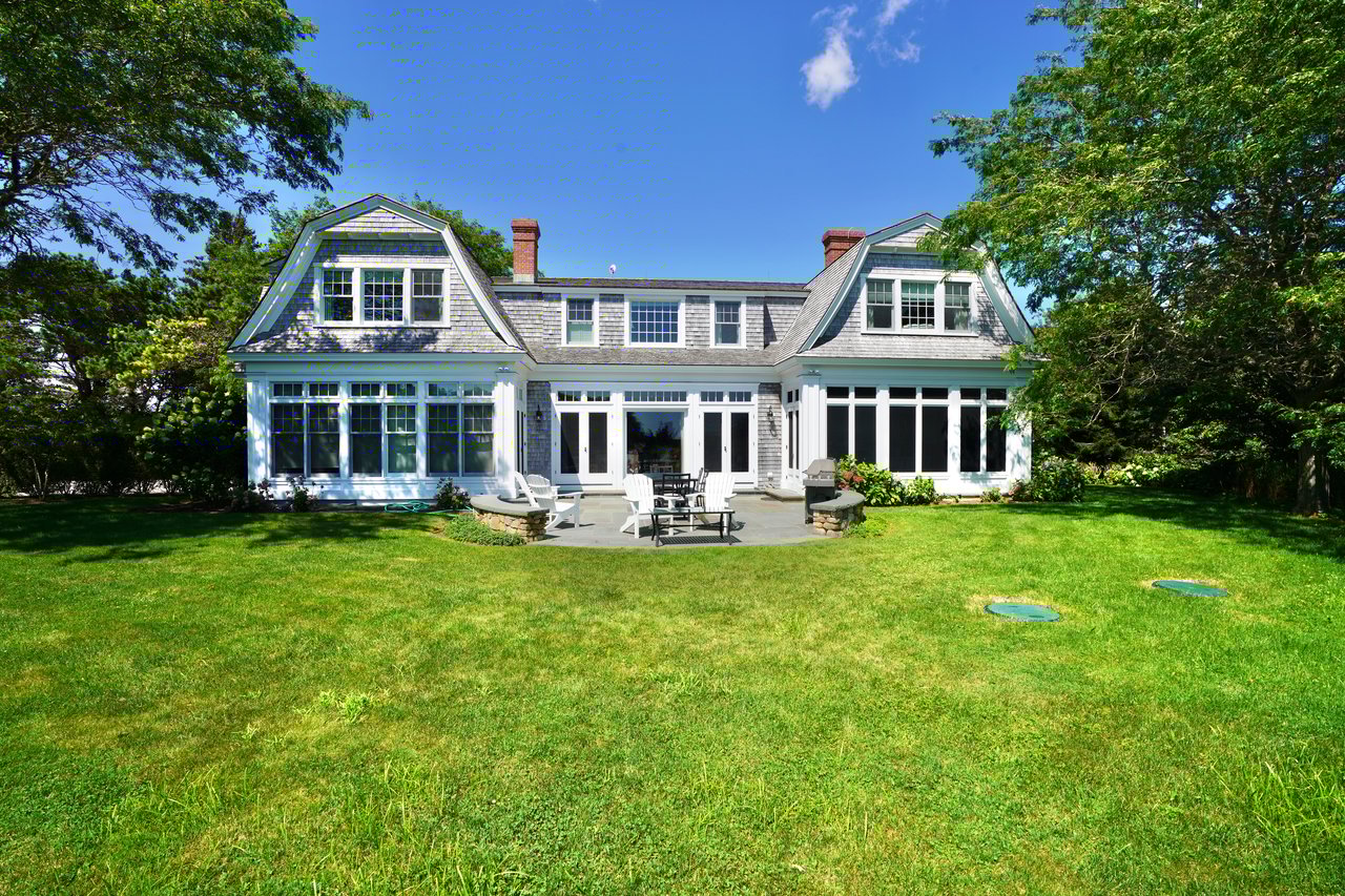 5 Armstrong Lane