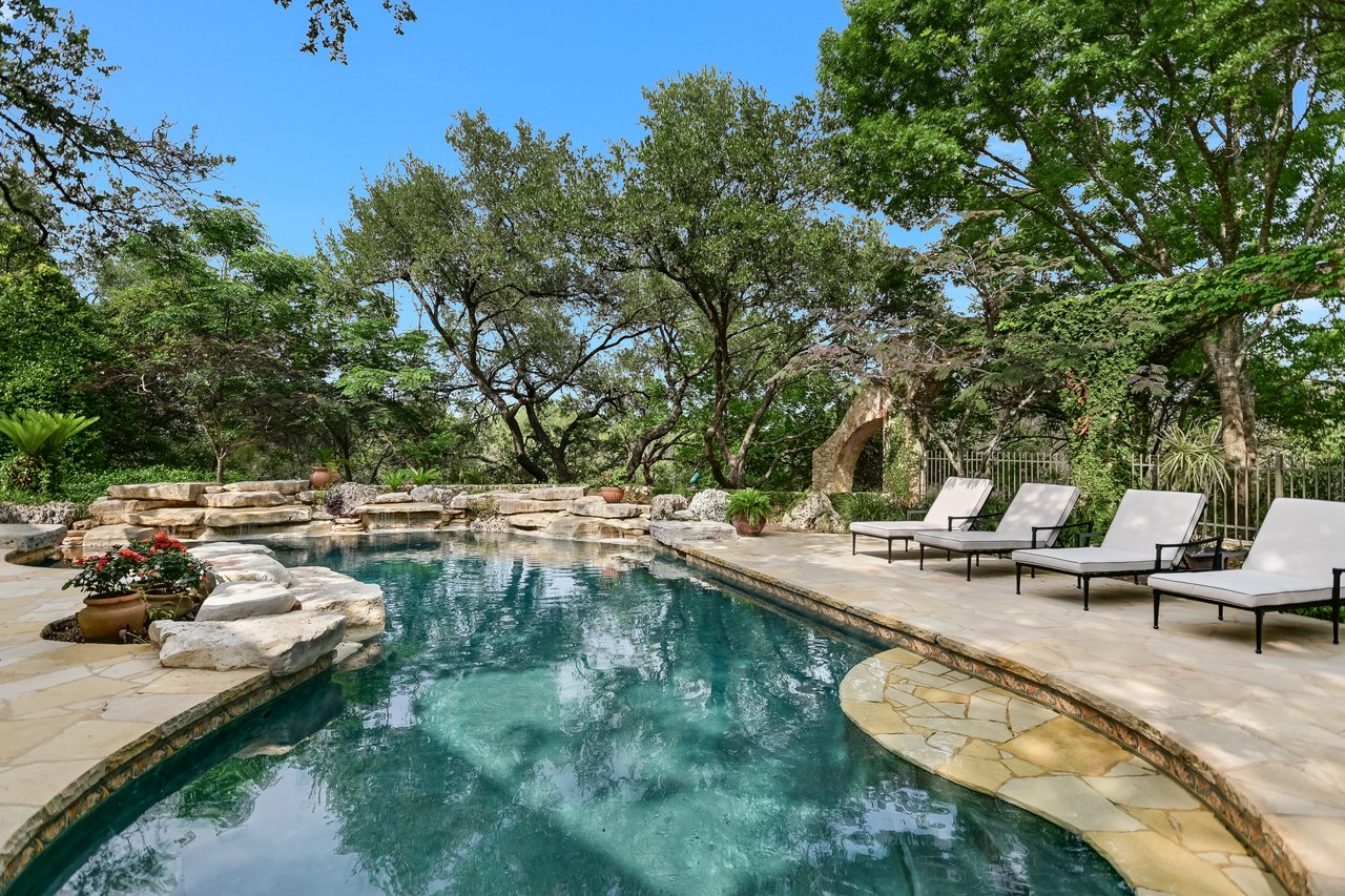 3601 Toro Canyon Rd