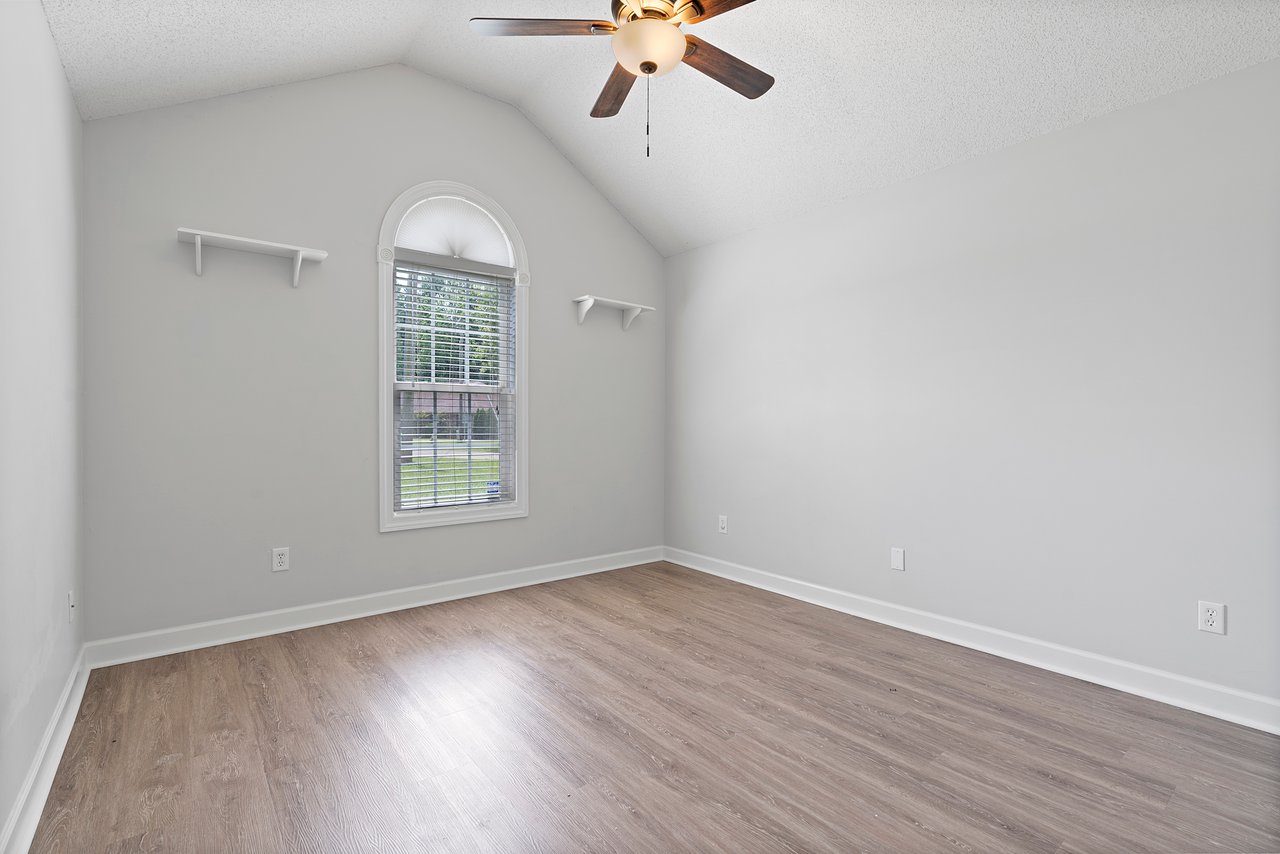 Brand New Listing In Harvest!!