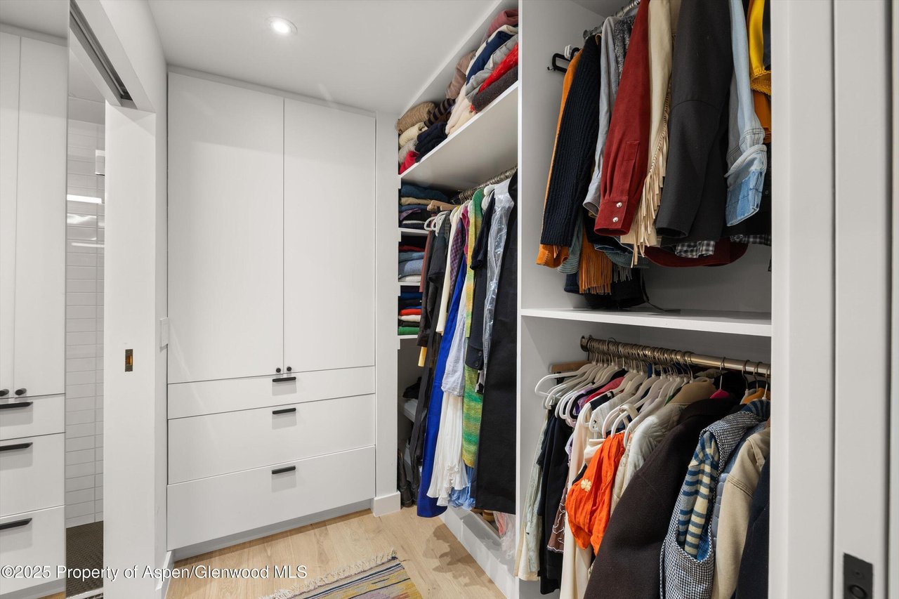 416 Vine Street, 416