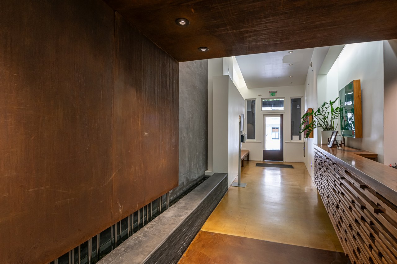 2 Mint Plaza #602