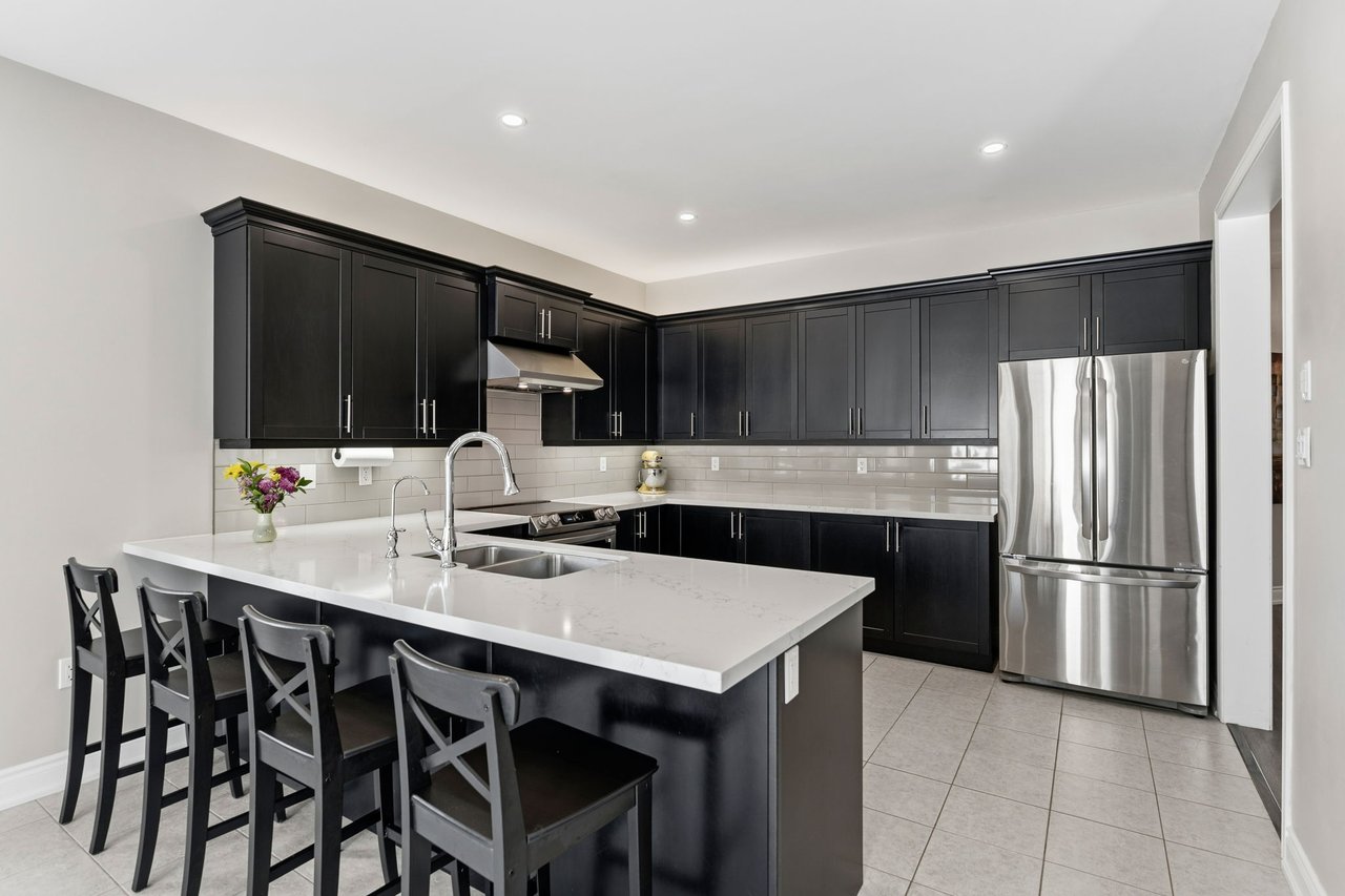 2998 Annalysse Drive, Orillia