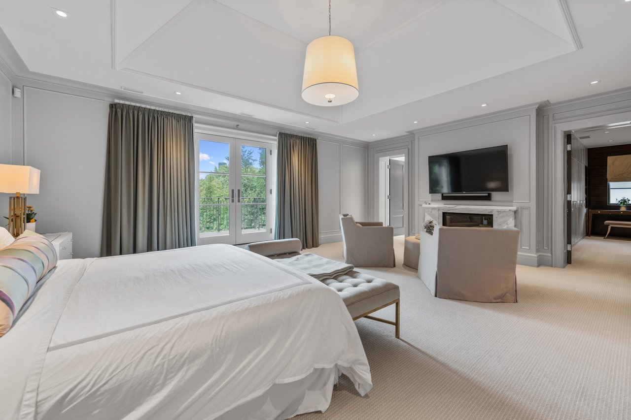 221 Dunvegan Road