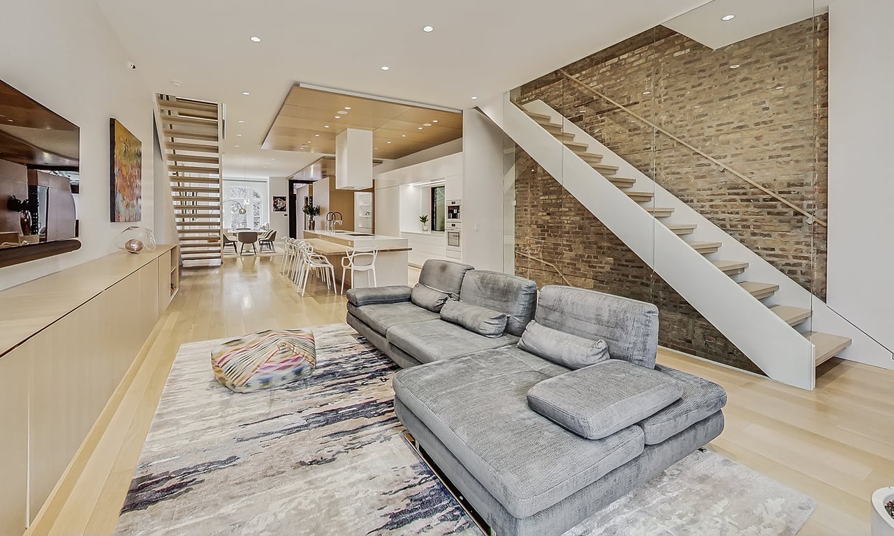A Wicker Park masterpiece of modern luxury