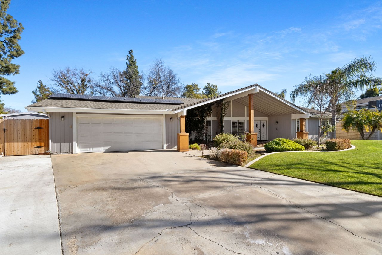 Charming Stockdale Estates Home