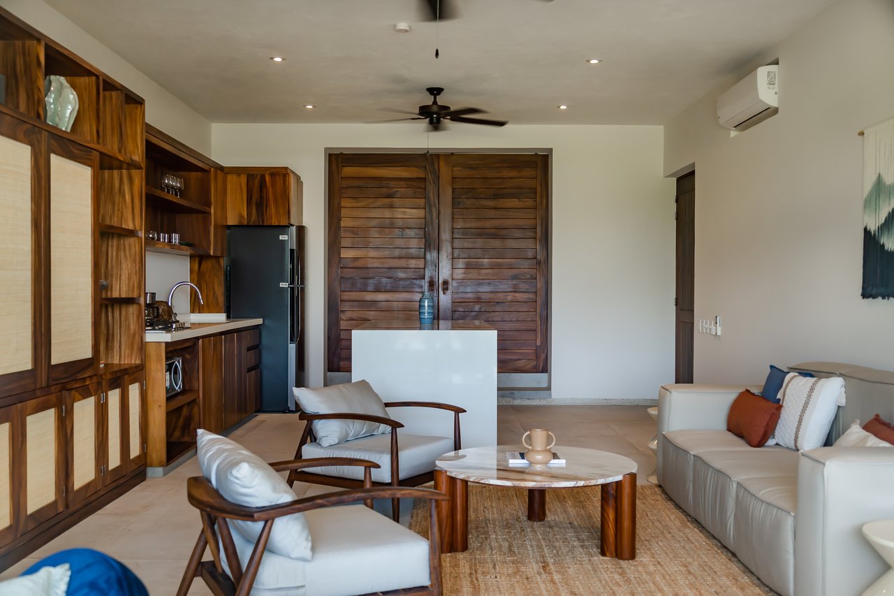 Marea Beachfront Villas G32