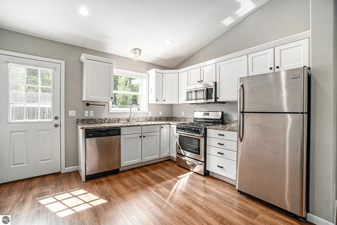 5005 Cedar Condo Ct