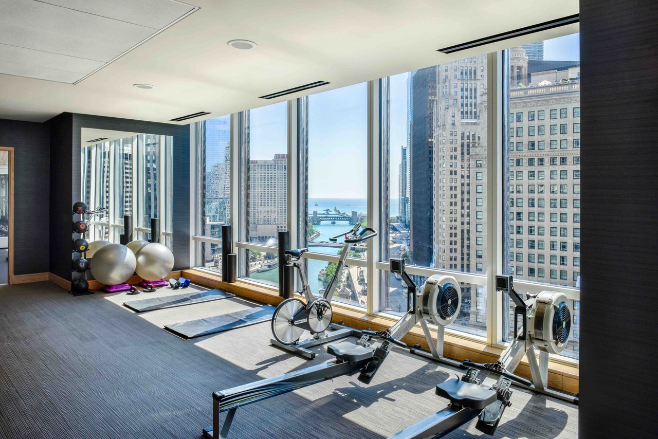 401 N Wabash Ave photo of amenities-fitness center