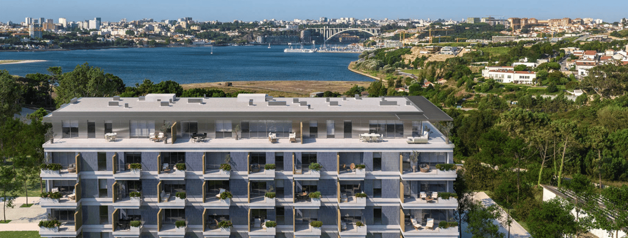 Modern 2-Bedroom Apartment with Balcony and Parking in Vila Nova de Gaia