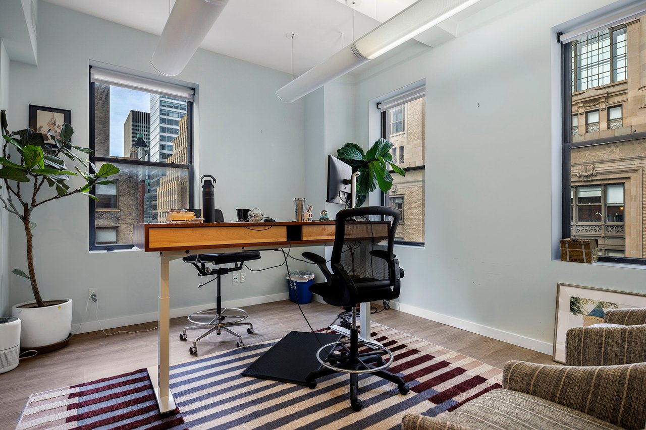 32 W 39th St