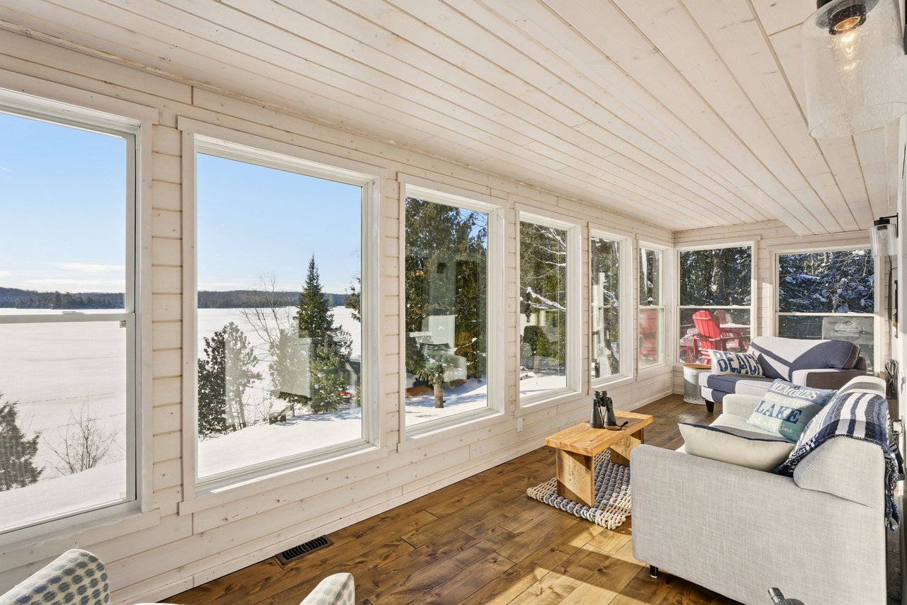 126 CHAPMAN Drive SE