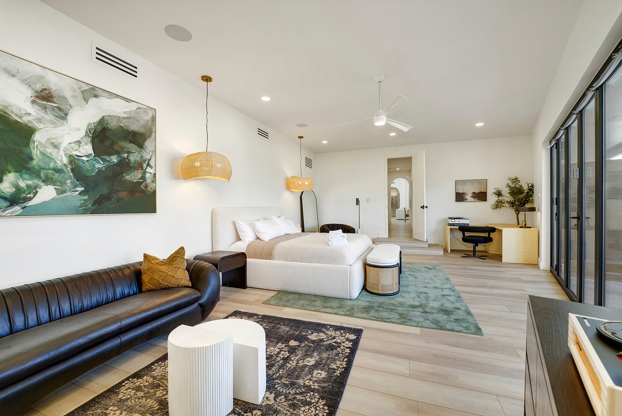 6535 N HILLSIDE Drive