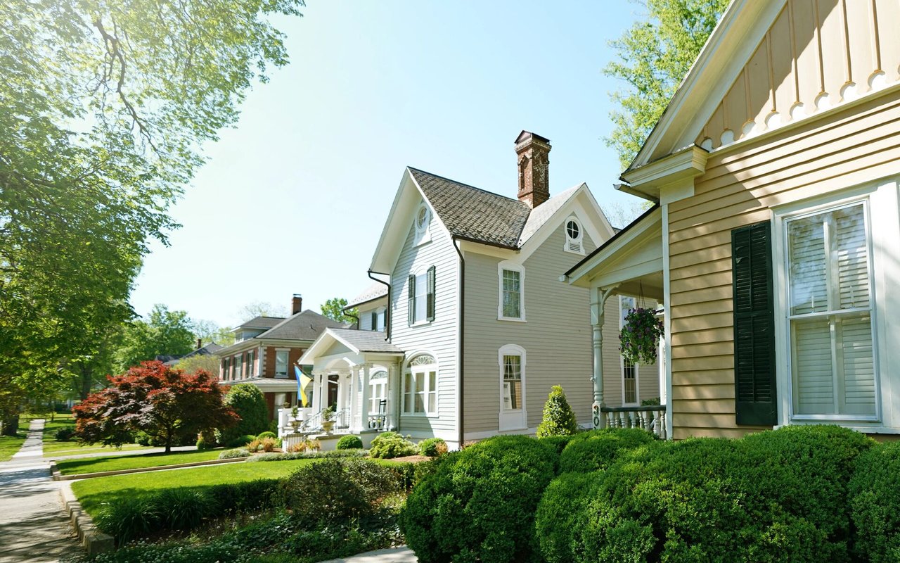 Elmhurst / Mt Pleasant