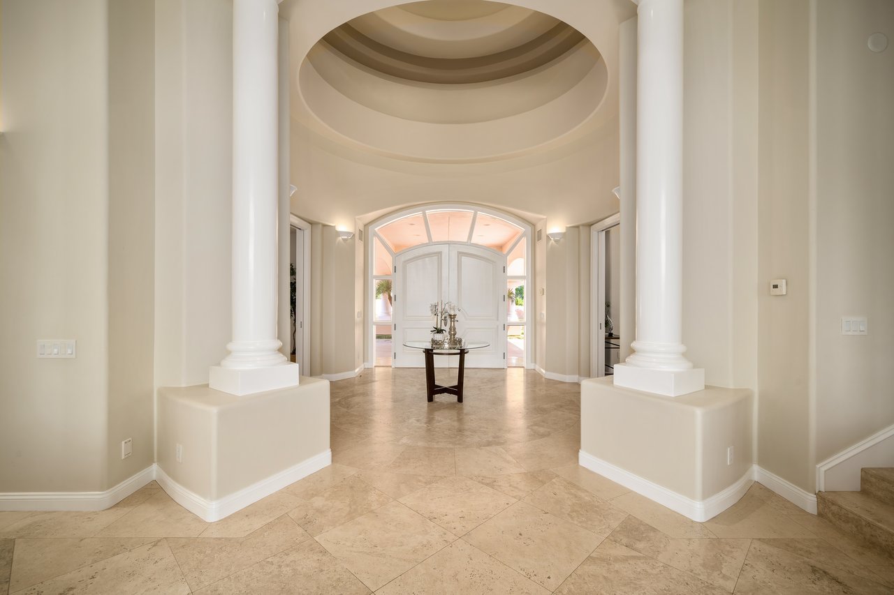 41555 Avenida Conchita