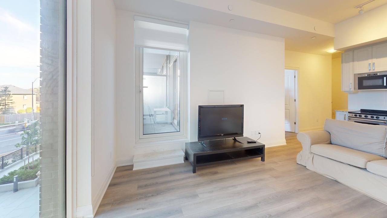10 Gatineau Drive Unit: 209