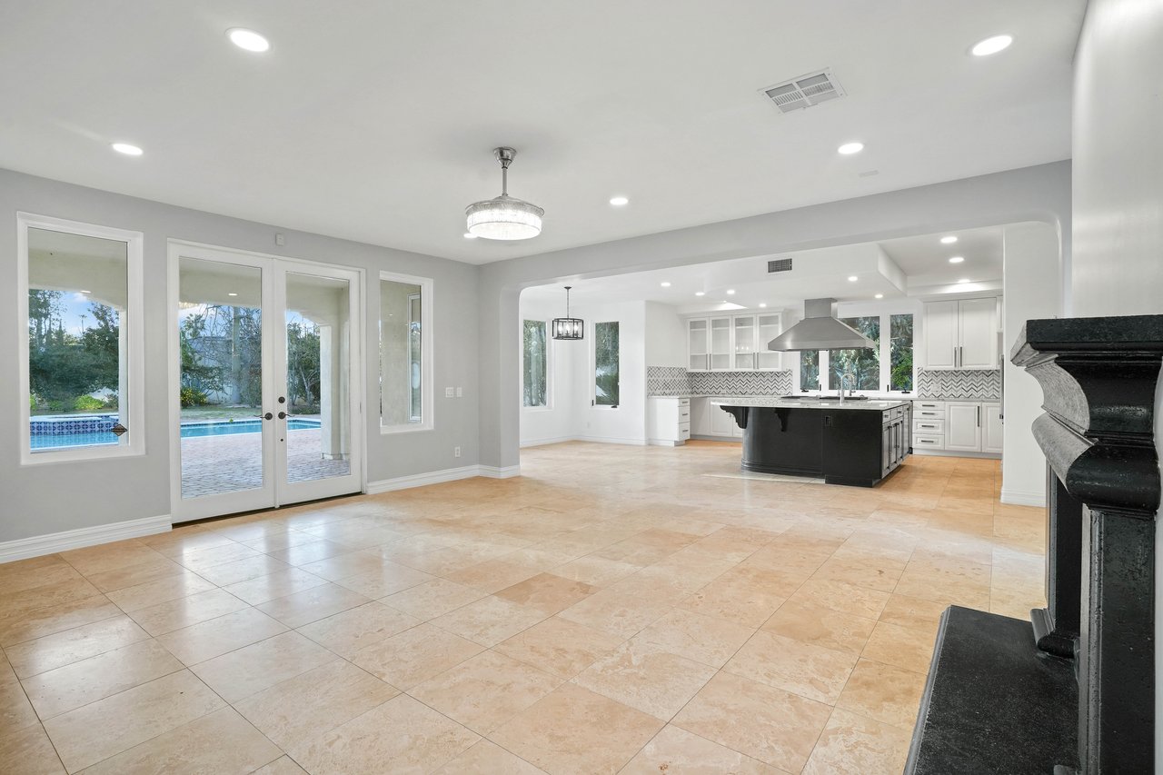 5309 Louise Ave, Encino