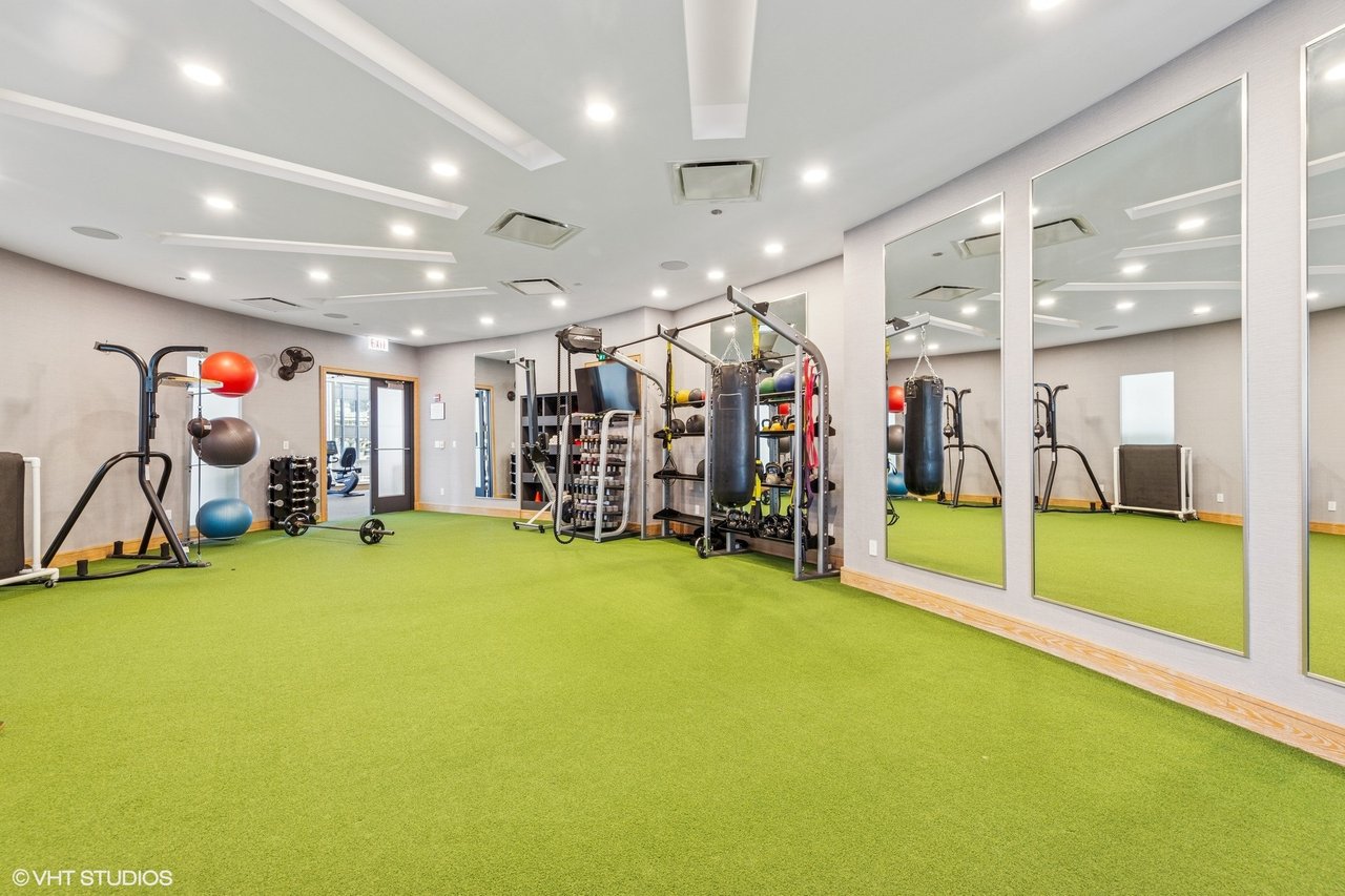 401 N Wabash Ave Unit 63D