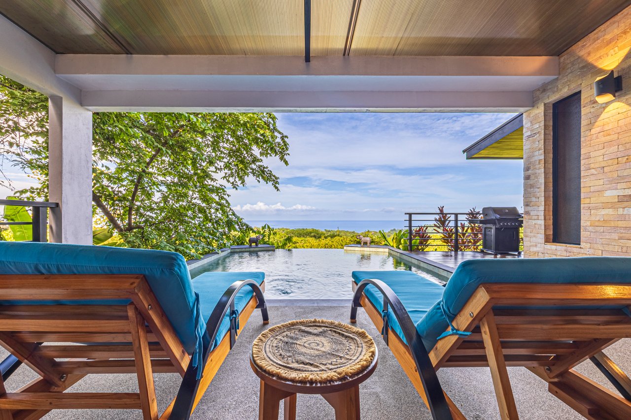 Casa Markissa – Luxury Oceanview Villa with Proven Rental Income.