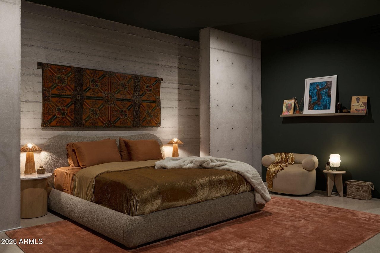 3700 E CAMINO SIN NOMBRE