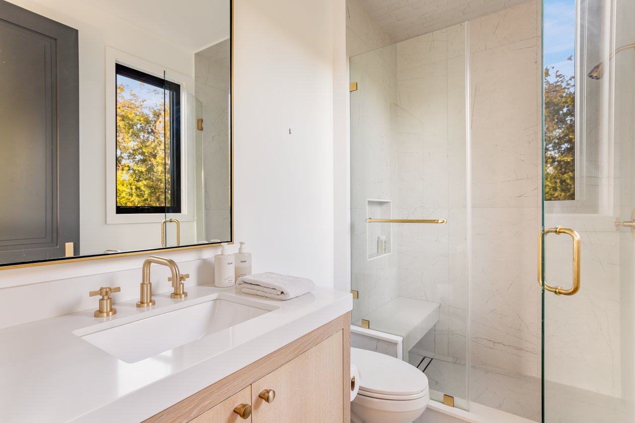 4533 Gentry Ave, Studio City