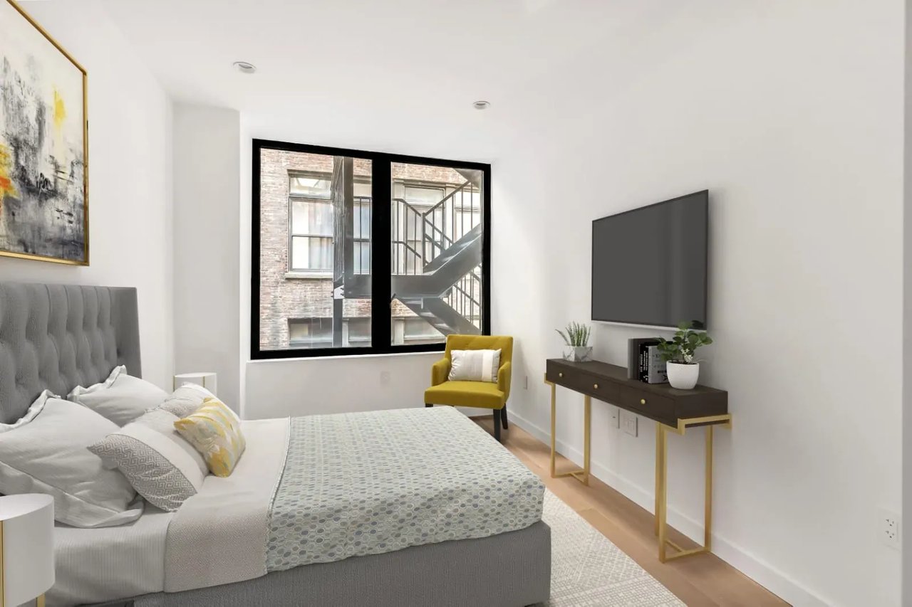 15 E 31st St #3