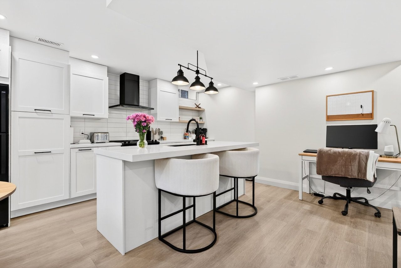 Curated Waterdown Elegance