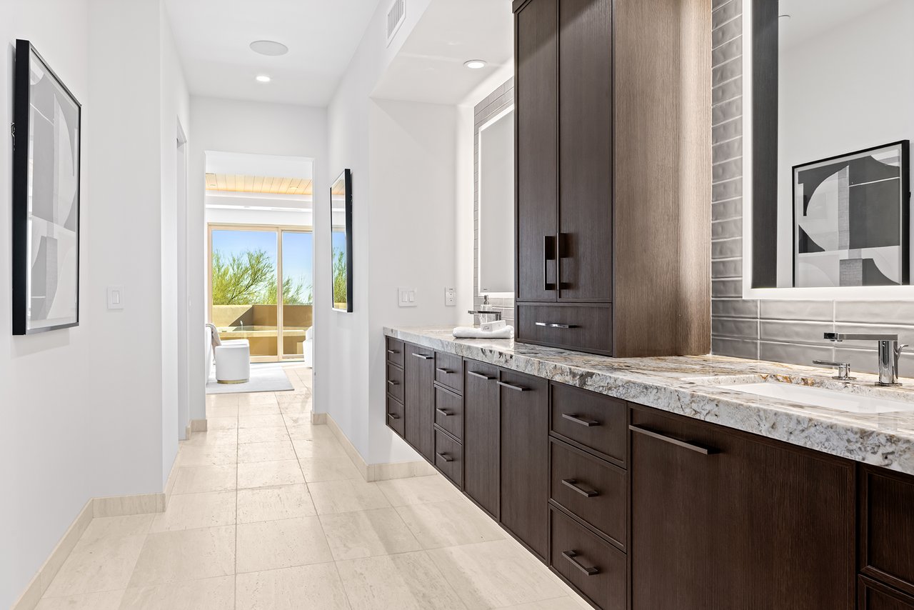 40041 N 111TH Place 44