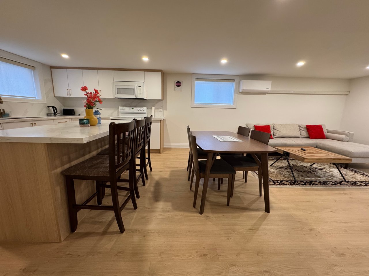 65 North Heights Rd Bsmt