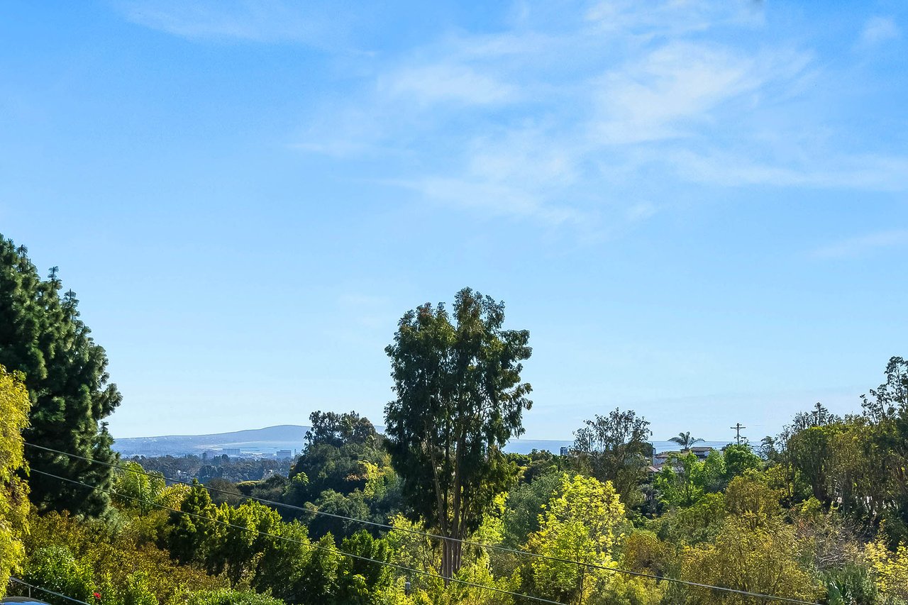 1348 Marinette Rd, Pacific Palisades 