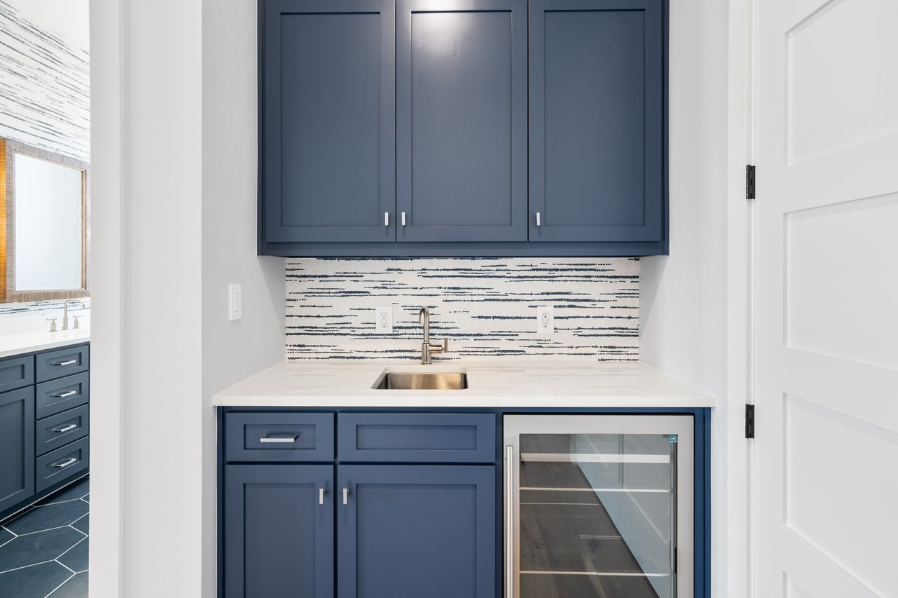 221 Teakwood Drive, Port Aransas, TX 78373