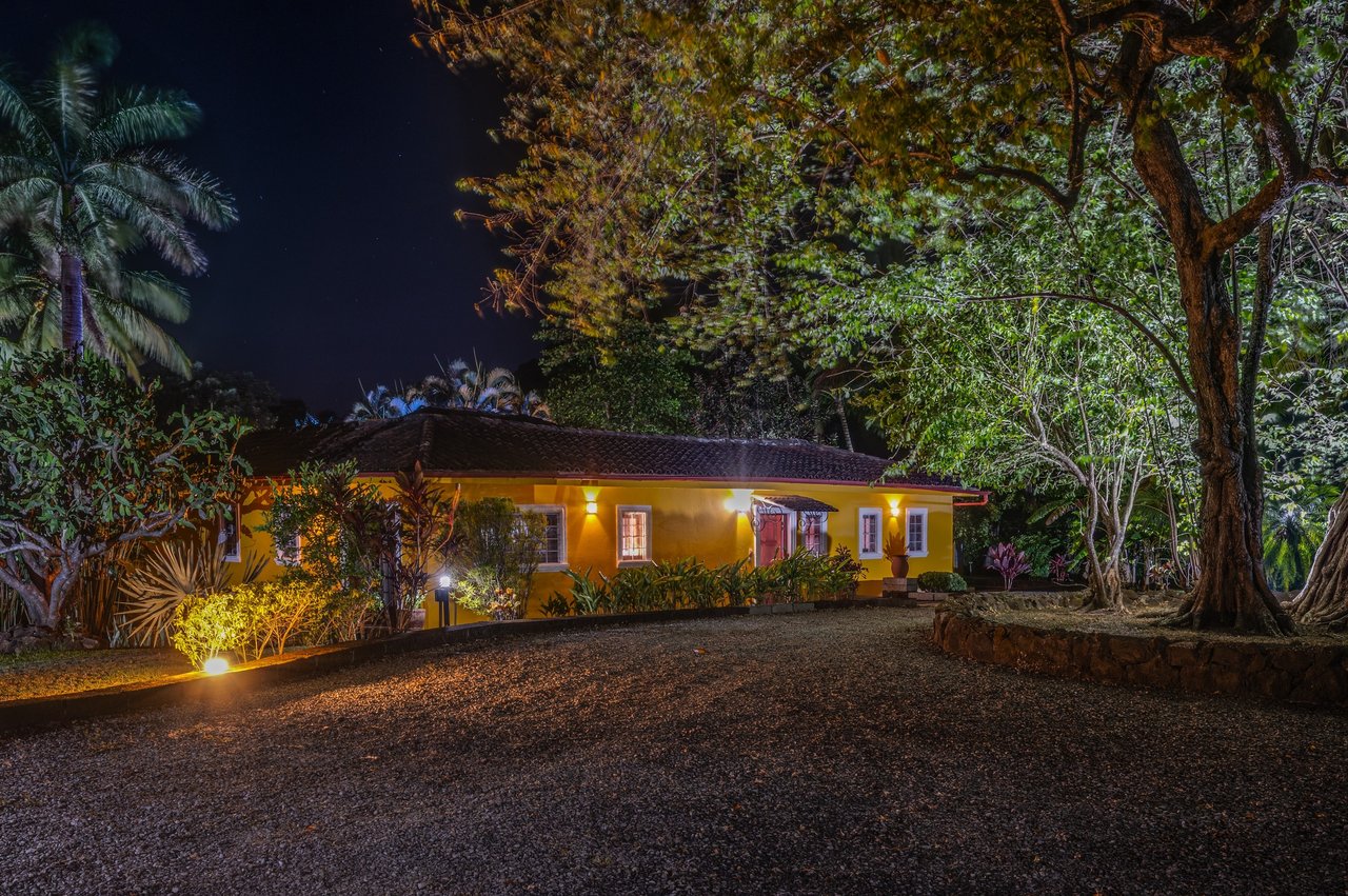 Villa La Josefina | Exclusive Estate with Three Villas and Two Pools in La Josefina, Tamarindo