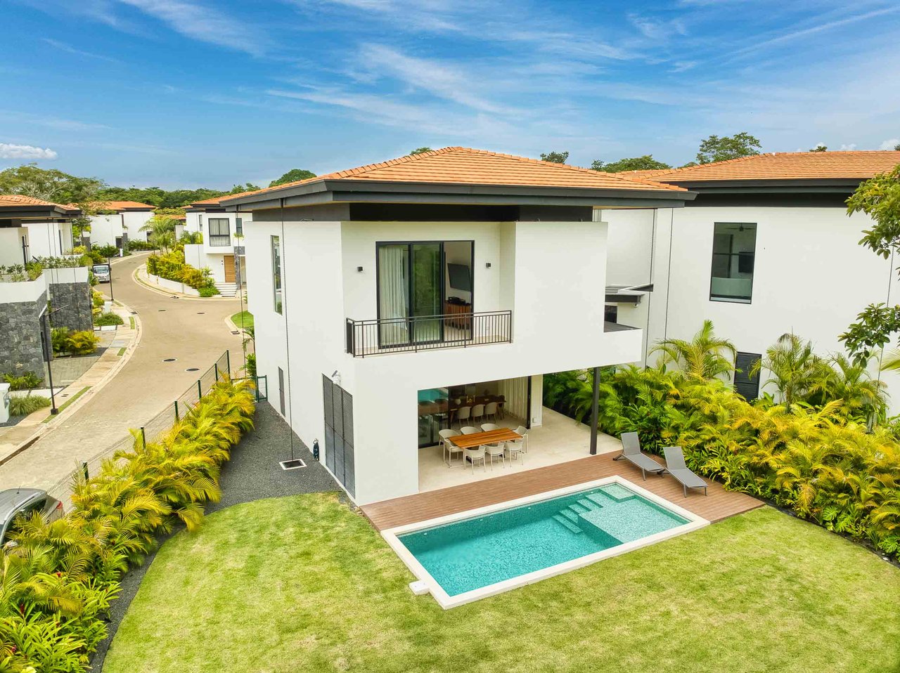 Bosques de Pinilla Unit 15 – Model A | Fully Furnished 4-Bedroom Home with Vehicles