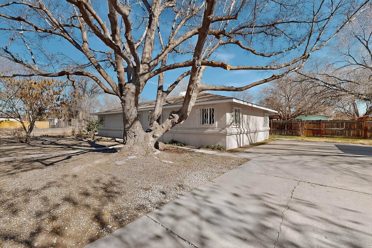 3610 El Porvenir Cir, SW