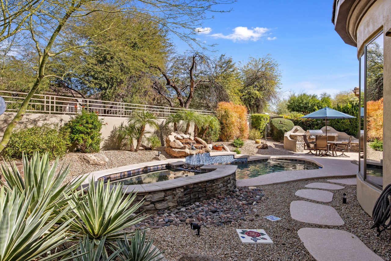 7692 E Whistling Wind Way