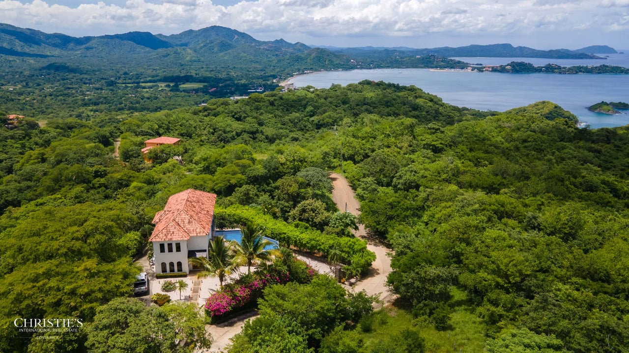 Casa de Estrellas – Luxury Oceanview Living Above Playa Penca & Potrero Bay