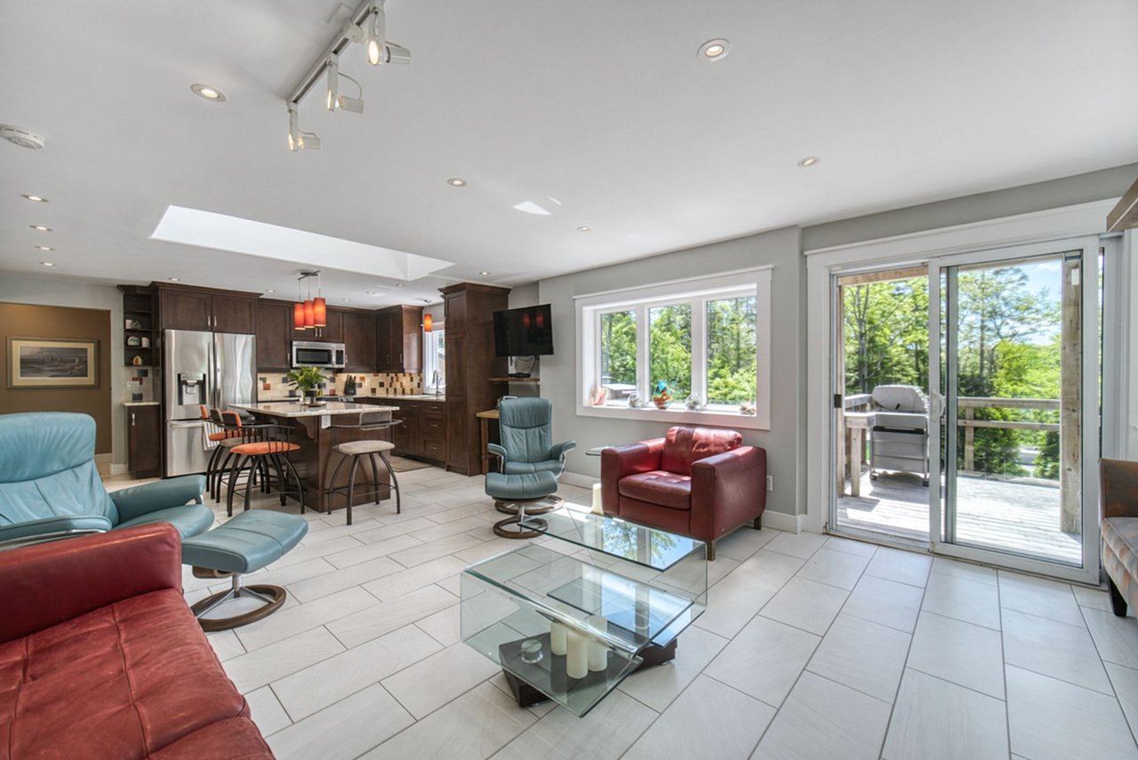121 Hubley Mill Lake Rd
